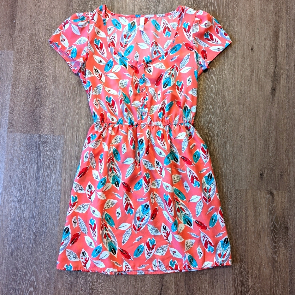 Xhilaration Peach/Pink Dress with Feather Designs, Size Medium